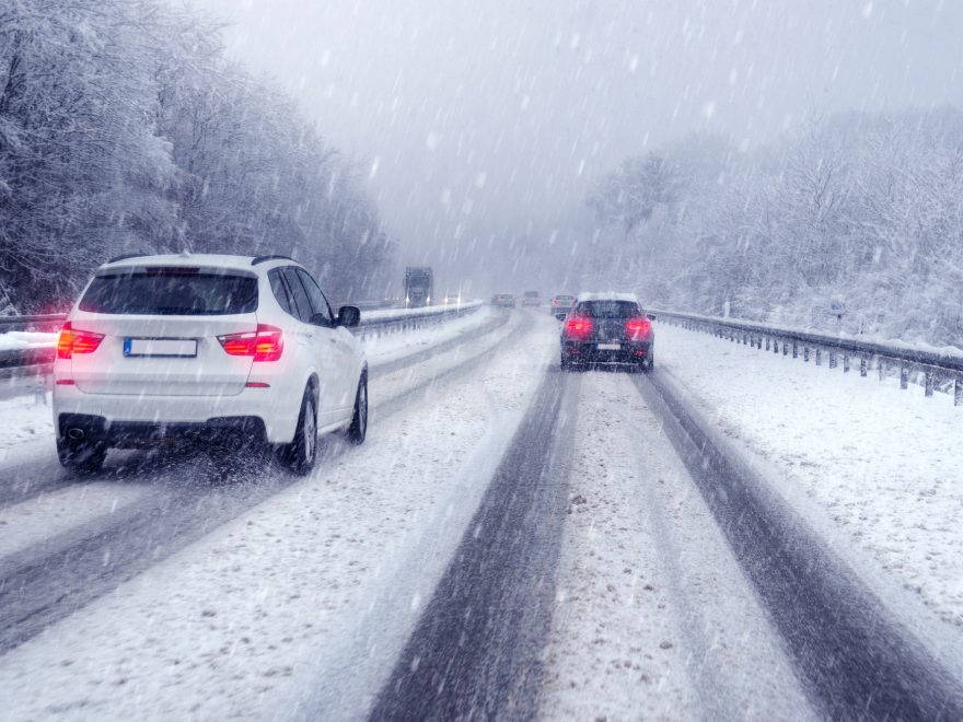 how to drive in snow