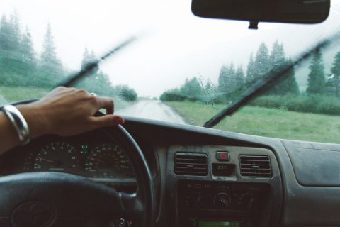 how to change windshield wipers